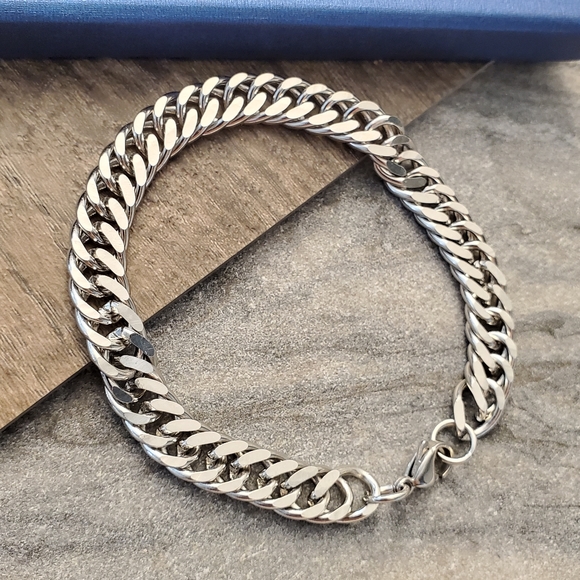 C7 NEW 316L Stainless Steel Bracelet - Picture 2 of 10